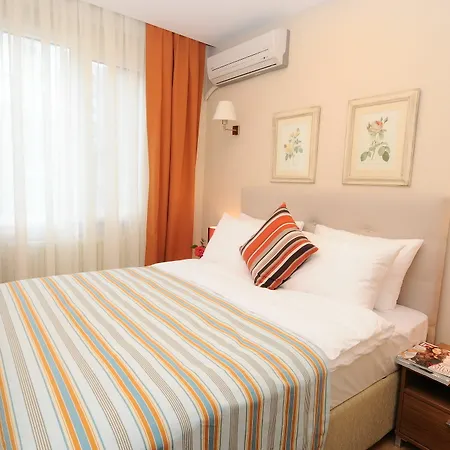 Cheya Sisli Center Tesvikiye And Hotel 5*